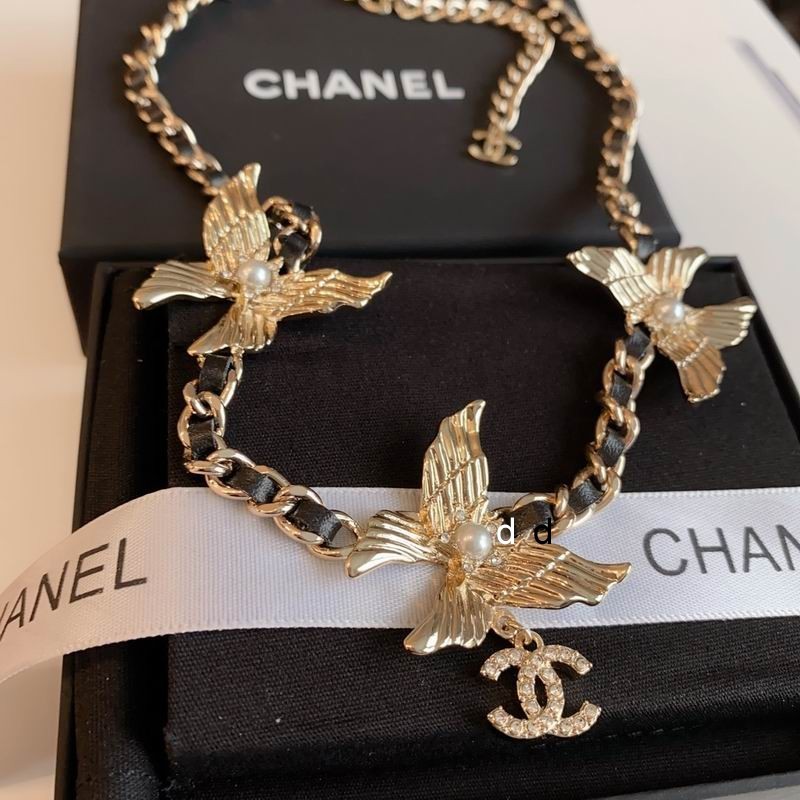 Chanel Necklaces 172